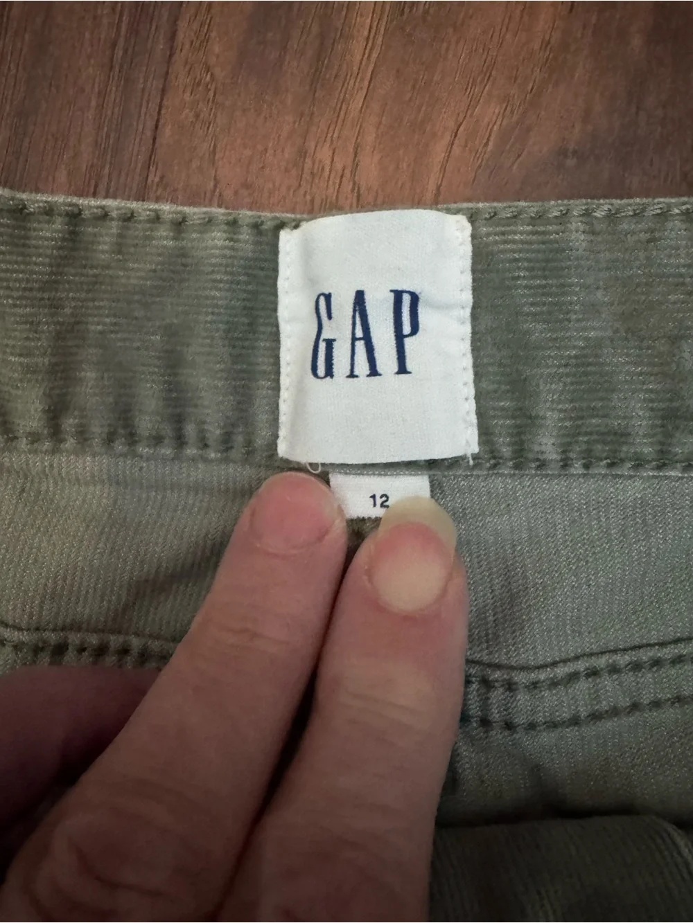 GAP Olive Green Corduroy Frayed Hem Denim Shorts - Picture 2 of 4